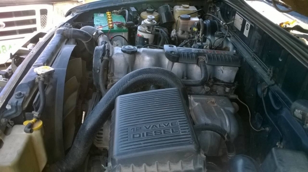 ขาย MAZDA Fighter 2.5 4X4 ปี 2000/2543 คัสซีสวยตลอดเส้น เครื่องดี กระจกไฟฟ้า แอร์ พาวเวอร์ ทะเบียนพร้อมโอน