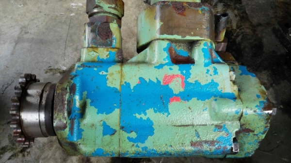 Sale>> ปั้มไฮดรอลิก VICKERS สภาพสวย พร้อมใช้ 089-2499-123 นครปฐม