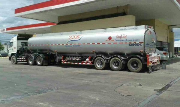 ขายหางลาก บรรทุกน้ำมัน 43,000ลิตร ถังเหล็ก โหลดล่าง สภาพพร้อมวิ่งงาน มี4หาง ราคา โหลดบน 480,000บ โหลดล่าง 650,000บ ต่อรองได้ ขายหางลาก บรรทุกน้ำมัน 43,000ลิตร ถังเหล็ก โหลดล่าง สภาพพร้อมวิ่งงาน มี4หาง ราคา โหลดบน 480,000บ โหลดล่าง 650,000บ ต่อรองได้