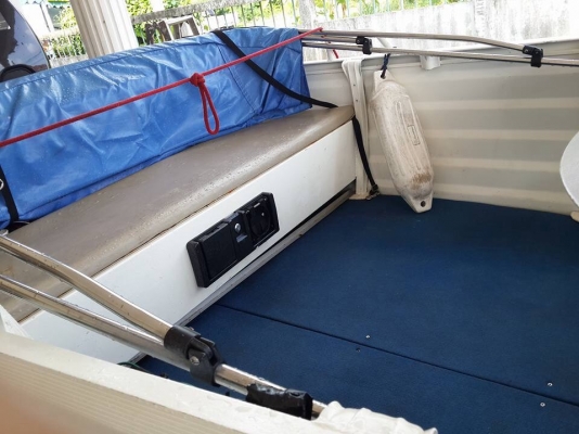 ขายเรืออลู Kimple400. เครื่อง Hondex. 40 hp. มีทริม cmc. มีทะเบียน