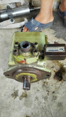 Sale>> ปั้มไฮดรอลิก Vickers พร้อมใช้ 089-2499-123 นครปฐม