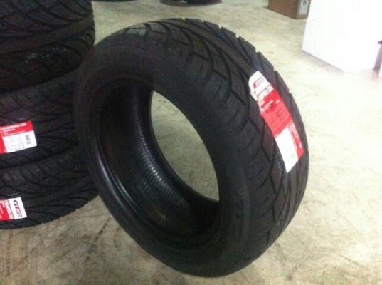 ขายยางใหม่ GT-RADIAL CHAMPIRO 528 255/55-18 เส้นละ 4000