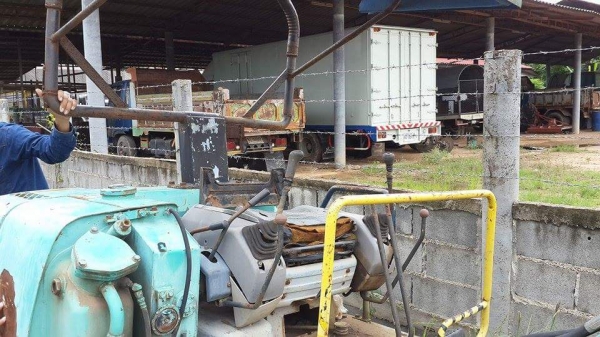 ขาย Komatsu Pc25-1 ราคา 200,000 บาท(ต่อรอง)