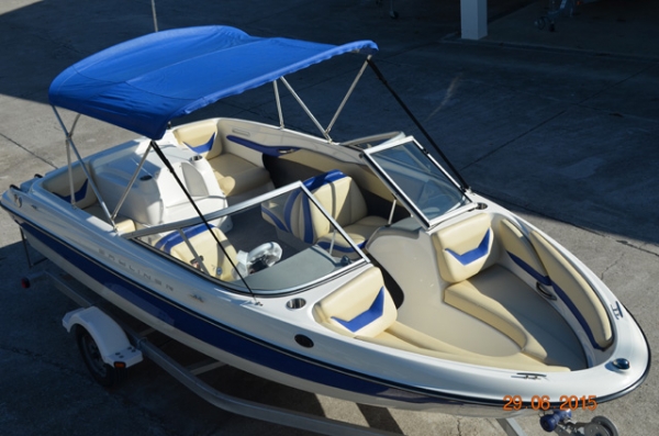 Bayliner 185 Capri 2006 3.0L w/trailer, bimini.