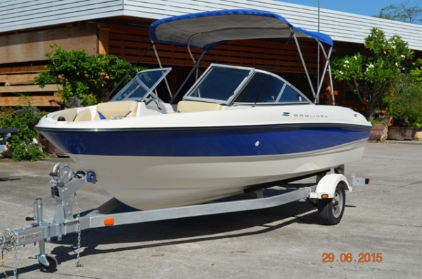 Bayliner 185 Capri 2006 3.0L w/trailer, bimini.