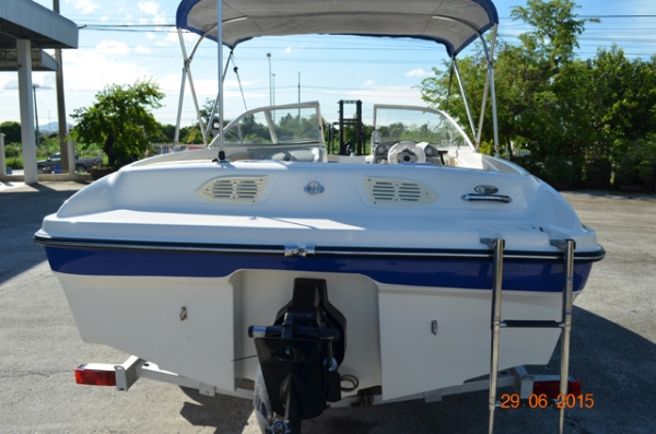 Bayliner 185 Capri 2006 3.0L w/trailer, bimini.