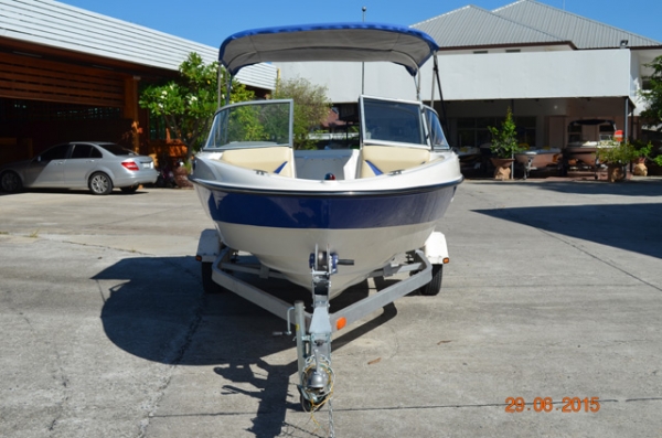 Bayliner 185 Capri 2006 3.0L w/trailer, bimini.