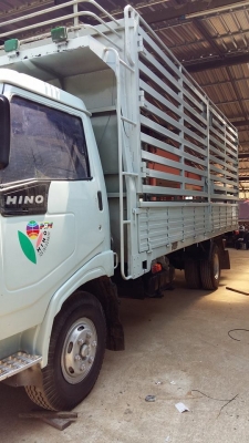 ขายขาดทุน ปิดกิจการ HINO FC 120 รถห้าง คอกเหล็ก ยาว 5.50 เมตร พื้นไม้ ต่อรองได้