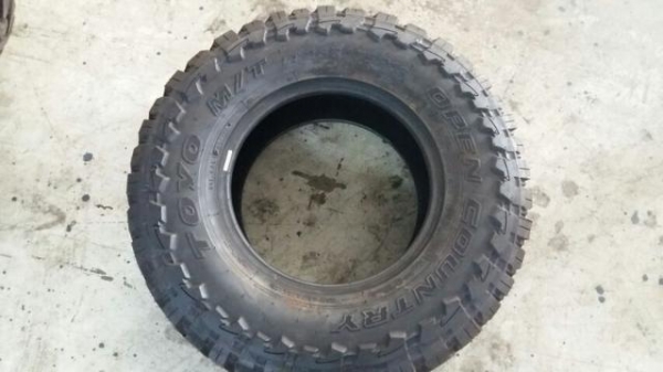 ขายยางใหม่ TOYO OPEN COUNTRY M/T 265/75-16 เส้นละ 6500