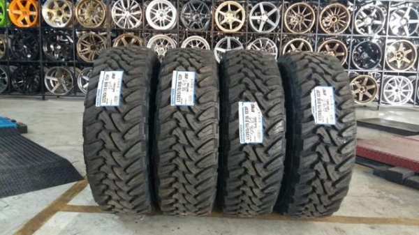 ขายยางใหม่ TOYO OPEN COUNTRY M/T 265/75-16 เส้นละ 6500