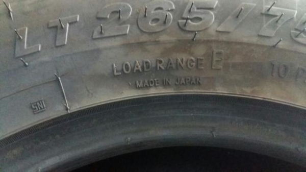 ขายยางใหม่ TOYO OPEN COUNTRY M/T 265/75-16 เส้นละ 6500