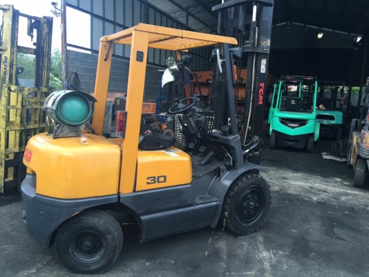 ฟอล์คลิฟต์ 3 ตัน TCM FG30N5  รถเก่าญี่ปุ่น เสา 4 เมตร พร้อมตัวหนีบแบน