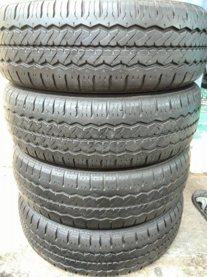 ขายยาง Hankook 215-70-16 ปี11คู่ - ปี13 คู่ ดอกสวย