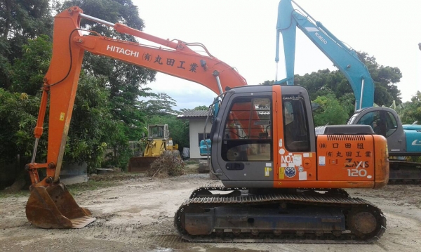 ขายด่วน HITACHI ZX 120  เก่า ญี่ปุ่น มาใหม่    สภาพสวย  พร้อมใช้งาน  ราคากันเอง โทร 089- 3818694  ดวงนภา  เตียวตระกูล