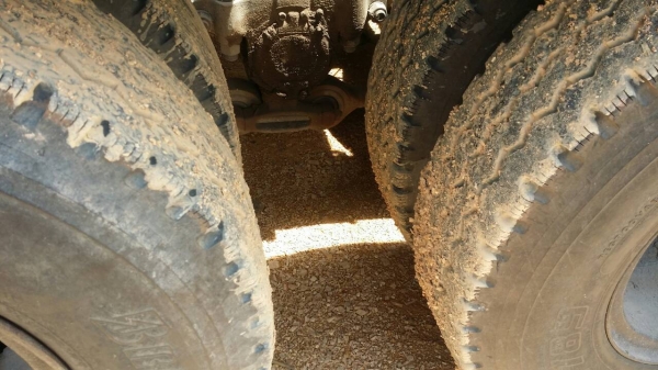 รถอีซูซุ 10 ล้อ หัวลาก 240 แรงม้า.  ( นางฟ้าแท้. )  ,  ( มีขาย 3 รายการ. )       สนใจติดต่อ  081 - 6079515