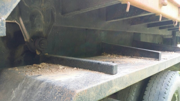 รถอีซูซุ 10 ล้อ หัวลาก 240 แรงม้า.  ( นางฟ้าแท้. )  ,  ( มีขาย 3 รายการ. )       สนใจติดต่อ  081 - 6079515