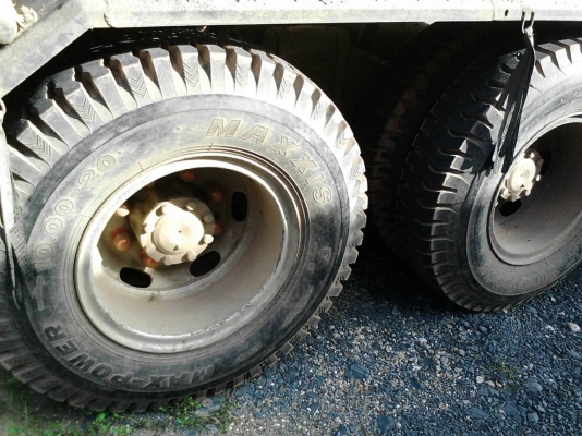 รถอีซูซุ 10 ล้อ หัวลาก 240 แรงม้า.  ( นางฟ้าแท้. )  ,  ( มีขาย 3 รายการ. )       สนใจติดต่อ  081 - 6079515