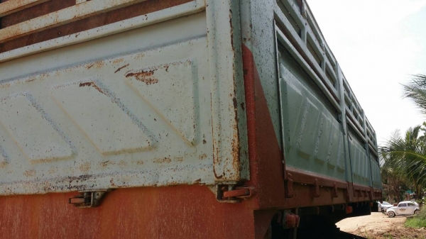 รถอีซูซุ 10 ล้อ หัวลาก 240 แรงม้า.  ( นางฟ้าแท้. )  ,  ( มีขาย 3 รายการ. )       สนใจติดต่อ  081 - 6079515