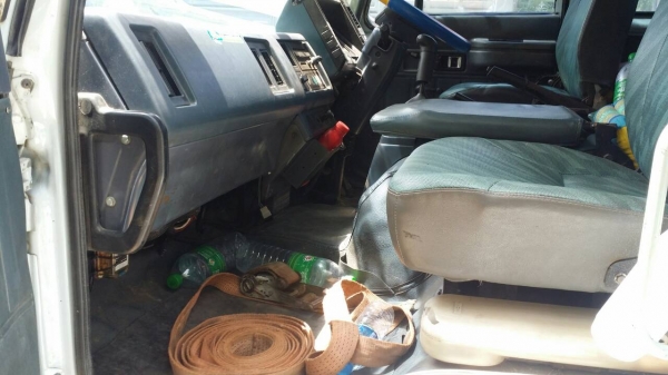 รถอีซูซุ 10 ล้อ หัวลาก 240 แรงม้า.  ( นางฟ้าแท้. )  ,  ( มีขาย 3 รายการ. )       สนใจติดต่อ  081 - 6079515