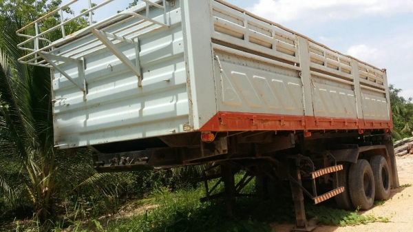 รถอีซูซุ 10 ล้อ หัวลาก 240 แรงม้า.  ( นางฟ้าแท้. )  ,  ( มีขาย 3 รายการ. )       สนใจติดต่อ  081 - 6079515