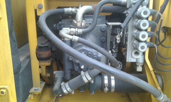 มาแล้วจ้า KOMATSU PC120-6E เก่าญี่ปุ่น สภาพสวยมากๆๆ  เดิมๆๆไม่บิ้ว  สนใจโทร  089-3818694  ดวงนภา  เตียวตระกูล