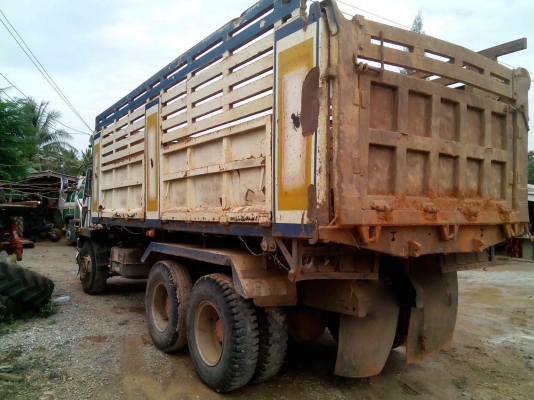 รถมิตซู 10 ล้อดั้ม FN528  /  220 แรงม้า.     สนใจติดต่อ  081 - 6079515