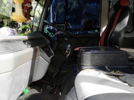 รถมิตซู 10 ล้อ หัวลาก FN527 - TC  /  220  แรงม้า.  ( ขาย แม่ , ลูก. )        สนใจติดต่อ  081 - 6079515