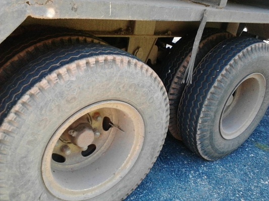 รถมิตซู 10 ล้อ หัวลาก FN527 - TC  /  220  แรงม้า.  ( ขาย แม่ , ลูก. )        สนใจติดต่อ  081 - 6079515