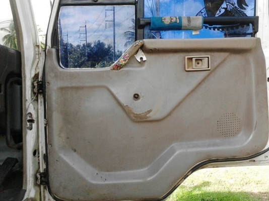 รถมิตซู 10 ล้อ หัวลาก FN527 - TC  /  220  แรงม้า.  ( ขาย แม่ , ลูก. )        สนใจติดต่อ  081 - 6079515