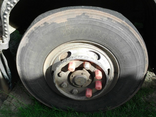 รถมิตซู 10 ล้อ หัวลาก FN527 - TC  /  220  แรงม้า.  ( ขาย แม่ , ลูก. )        สนใจติดต่อ  081 - 6079515