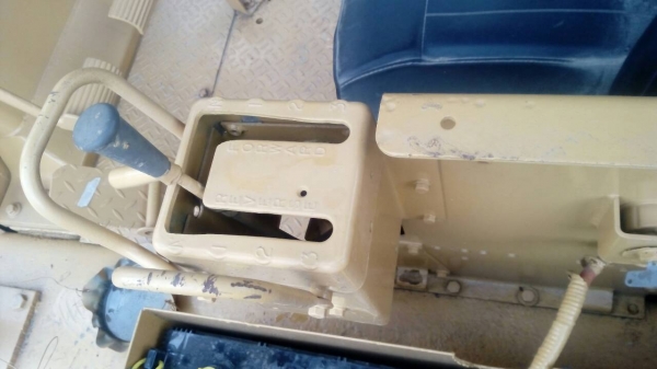 ต้องการขายรถแทรกเตอร์ D7G ครับ