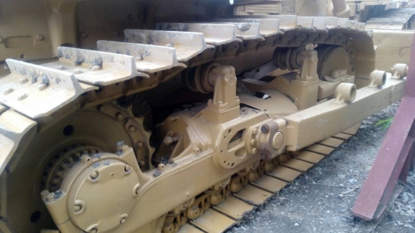 ต้องการขายรถแทรกเตอร์ D7G ครับ