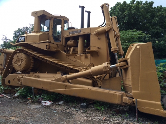 ต้องการขายรถแทรกเตอร์ D10 ครับ ต้องการขายรถแทรกเตอร์ D10 ครับ