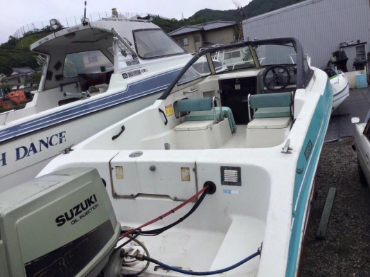 ขายเรือ 23 ฟุต ซูซูกิ 85แรง มีห้องส้วม