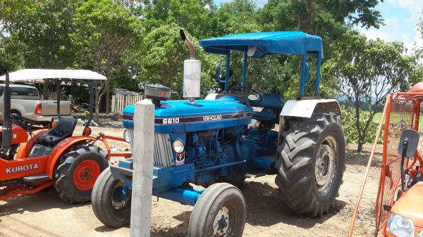 ขายรถไถ6610เก่านอกเก็บสีแล้ว มีแต่ตัว