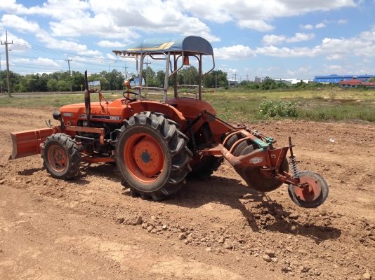 ขาย KUBOTA L3001-4x4 -2 เพลา (ราคา 125,0000 บาท) (ภาพวีดีโอ) เครื่องดี 4 สูบ ยางสภาพ90\% หน้า-หลัง ใ ขาย KUBOTA L3001-4x4 -2 เพลา (ราคา 125,0000 บาท) (ภาพวีดีโอ) เครื่องดี 4 สูบ ยางสภาพ90\% หน้า-หลัง ใ
