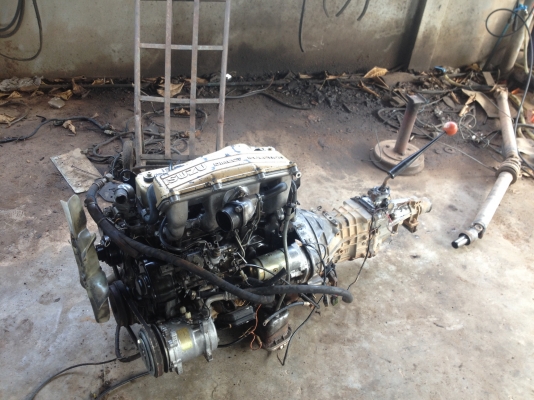 ขาย 4ja1 พร้อมเกียร์ ใบคุม อุปกรณ์ครบ