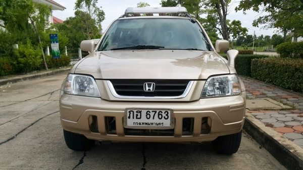 HONDA CRV G1 ปี 2001 สีเต็ม ออกรถ แถมเงิน เครื่องเกียร์ .สมบูรณ์ เบาะหนัง แก๊สหัวฉีด LPG แม็ก 5 รู