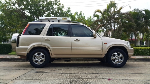 HONDA CRV G1 ปี 2001 สีเต็ม ออกรถ แถมเงิน เครื่องเกียร์ .สมบูรณ์ เบาะหนัง แก๊สหัวฉีด LPG แม็ก 5 รู HONDA CRV G1 ปี 2001 สีเต็ม ออกรถ แถมเงิน เครื่องเกียร์ .สมบูรณ์ เบาะหนัง แก๊สหัวฉีด LPG แม็ก 5 รู