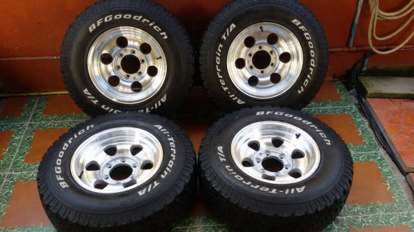 ล้อหยดน้ำ 15 พร้อมยาง bf all 30 สวยๆครับ