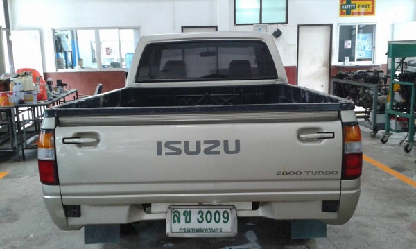 ขายอีซูซุ ดราก้อนปี 98 เครื่อง 2800 เทอร์โบ เกียรออโต้แท้โรงงาน