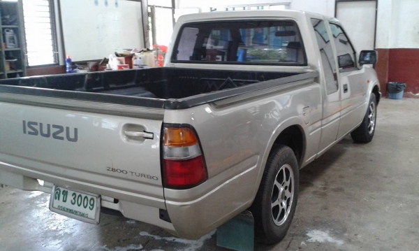 ขายอีซูซุ ดราก้อนปี 98 เครื่อง 2800 เทอร์โบ เกียรออโต้แท้โรงงาน