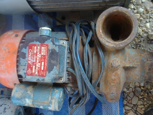 ปั้มน้ำอิตาลี2นิ้ว