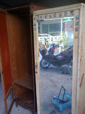 ตู้เสื้อผ้าไม้สัก 2 หลัง ตู้เสื้อผ้าไม้สัก 2 หลัง