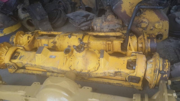 ขายอะไหล่ตักหน้าขุดหลัง JCB