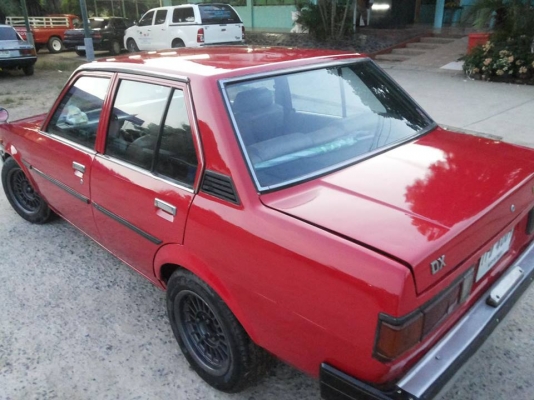 เพื่อนฝากขายครับ TOYOTA KE 70  รถพร้อมใช้ เอกสารครบ