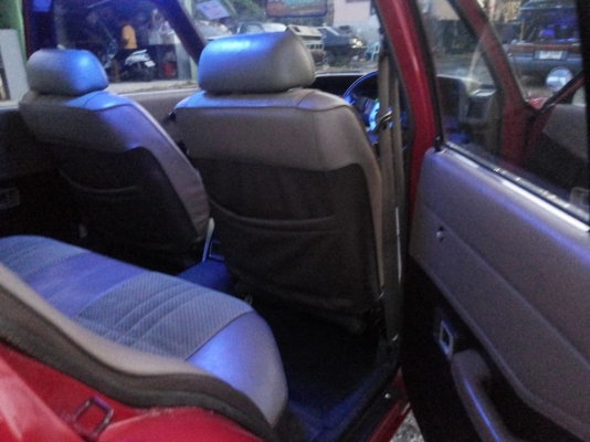 เพื่อนฝากขายครับ TOYOTA KE 70  รถพร้อมใช้ เอกสารครบ