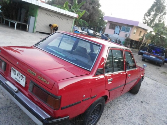 เพื่อนฝากขายครับ TOYOTA KE 70  รถพร้อมใช้ เอกสารครบ