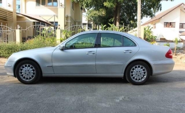 benz kompressor E200 ปี2004
