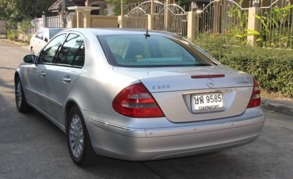 benz kompressor E200 ปี2004